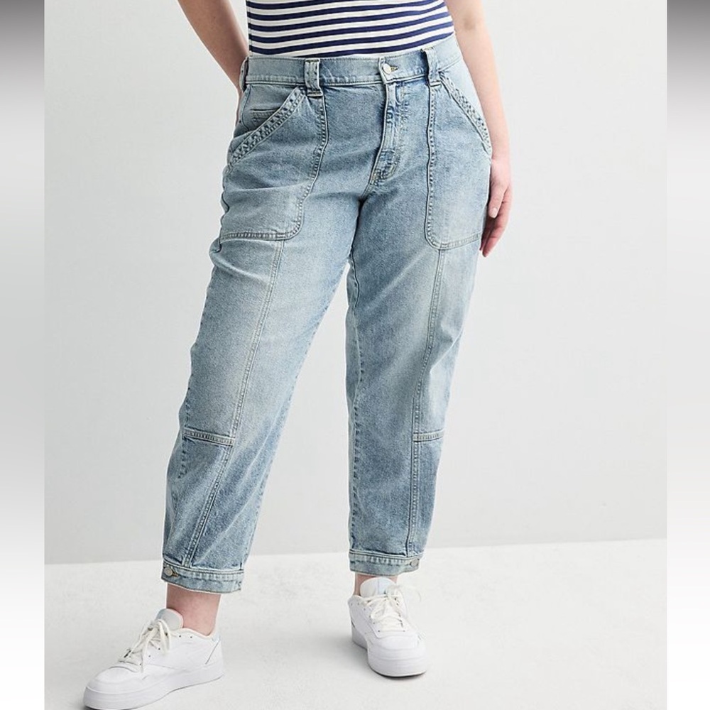 SO Juniors Plus Acid Wash button hem jogger cargo jeans 1X